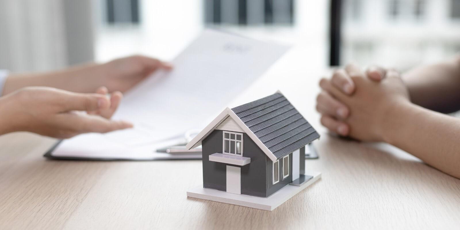 ¿Necesito vender primero para comprar una propiedad?